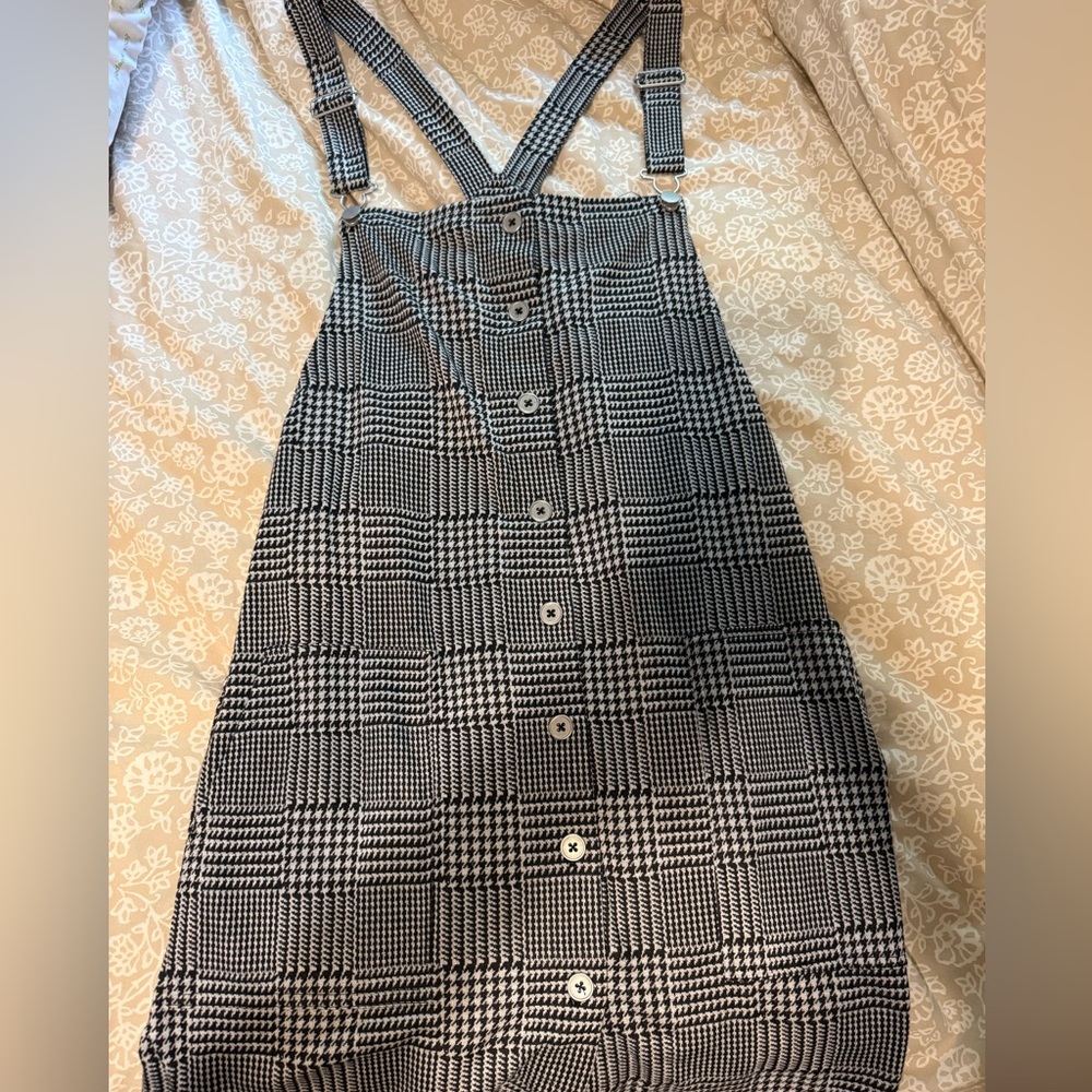 So brand houndstooth jumper with pockets